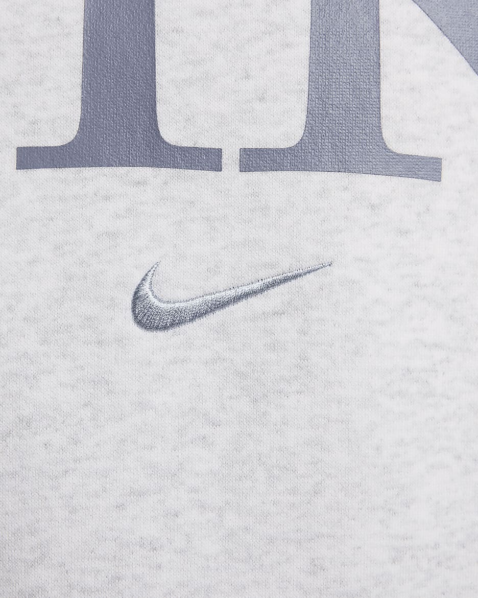 Nike nsw logo on sale